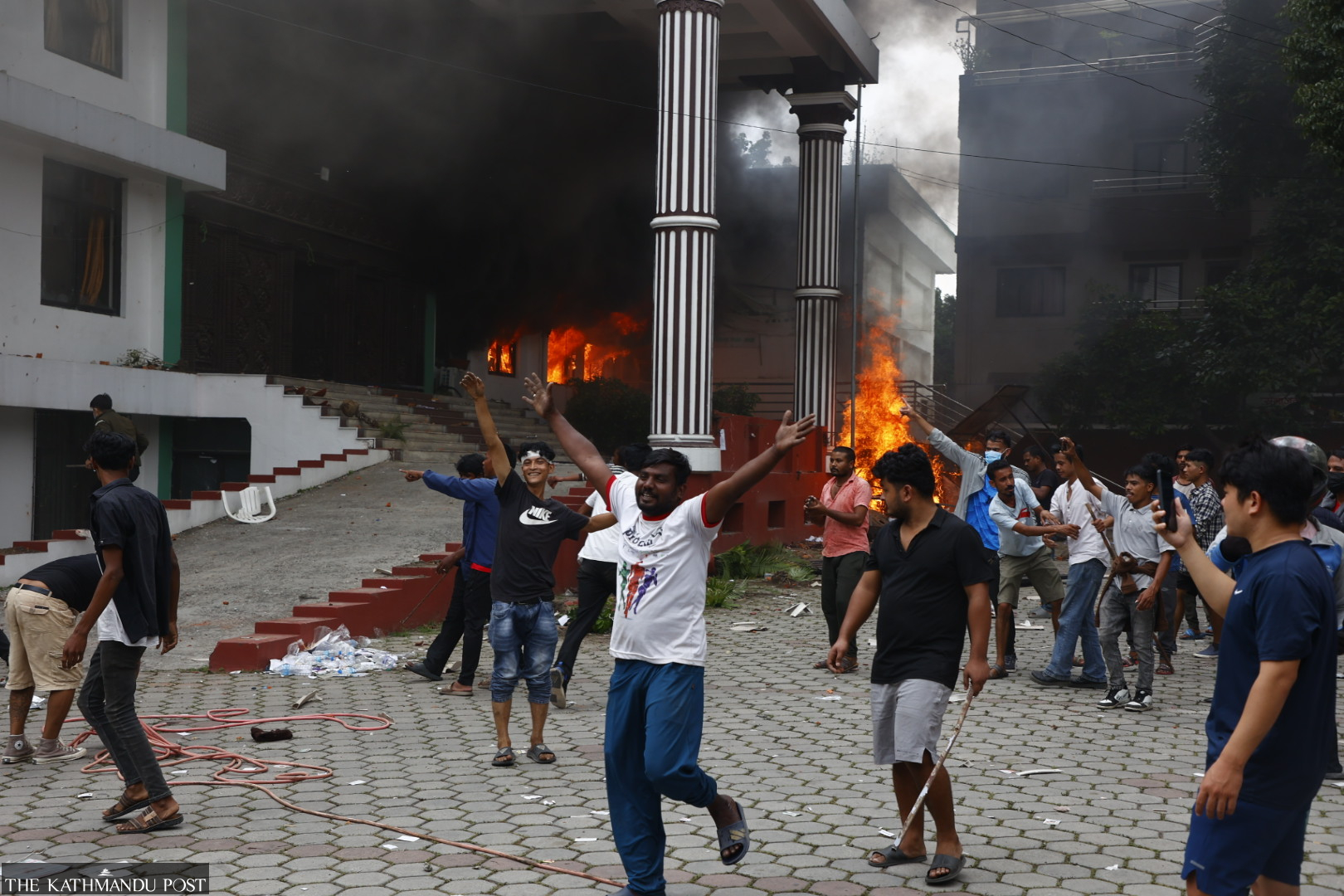Protesters set fire to Nepali Congress central office