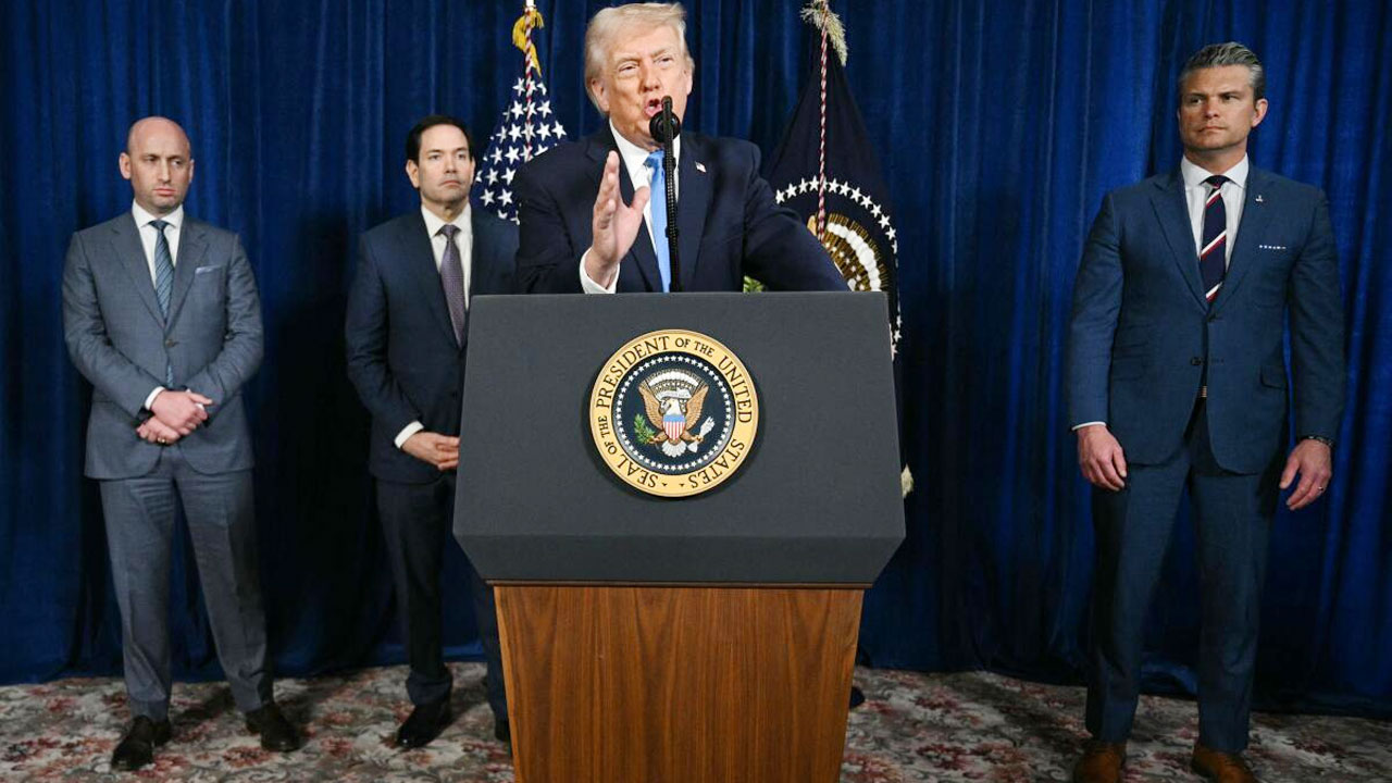 Trump warns of more attacks if Venezuela 'doesn't listen'