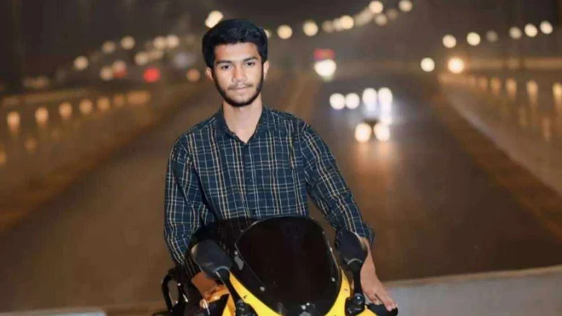 রাজধানীতে স্বেচ্ছাসেবক লীগের দুই গ্রুপের সংঘর্ষে শিক্ষার্থী নিহত