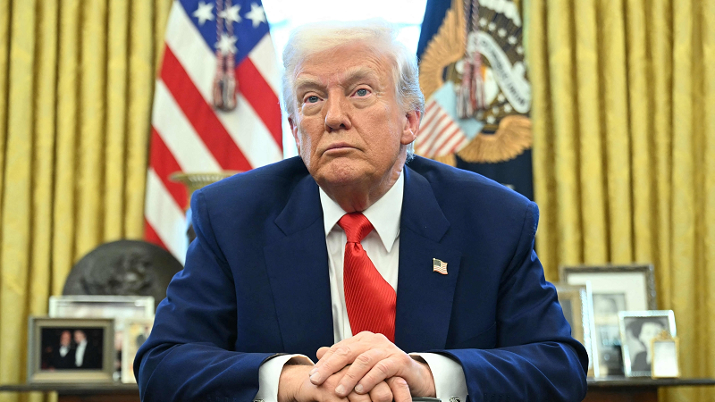 Can the United States handle the deficit with tax revenue?