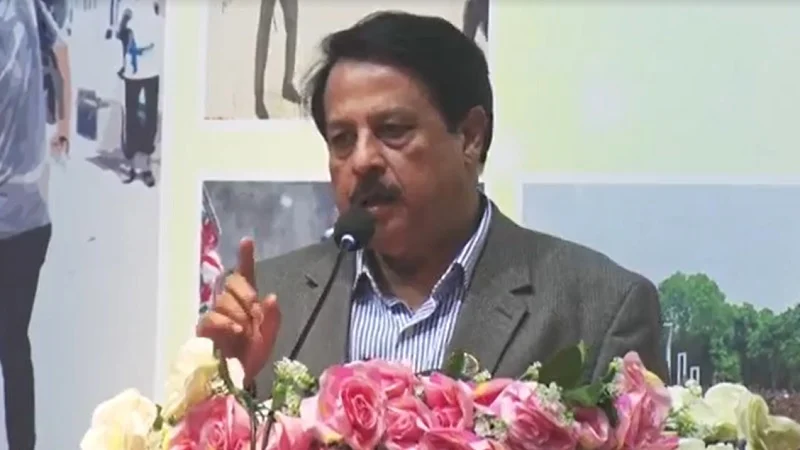 I can provide evidence of corruption of at least 8 advisors: Former Secretary