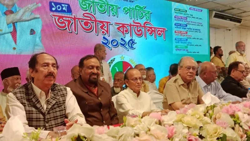 Now we have to hire people from abroad for renovation: Manju