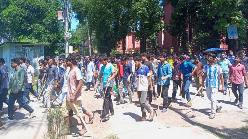 Students ordered to leave BAKU halls, protests in protest