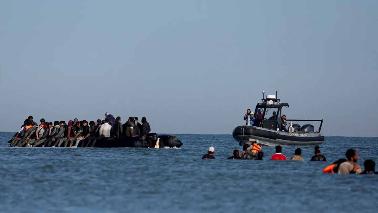 Boat carrying 26 Bangladeshis sinks off Libyan coast, 4 dead