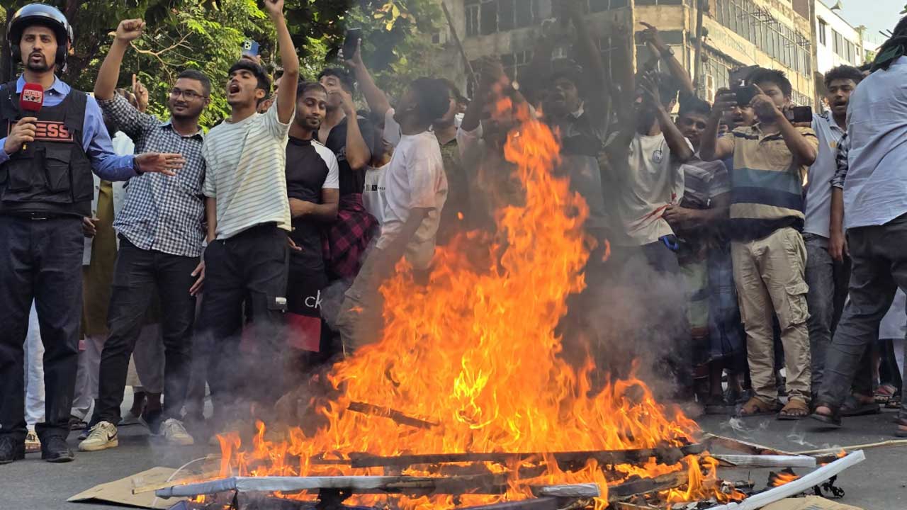 Chase and counter-chase at Dhanmondi No. 32